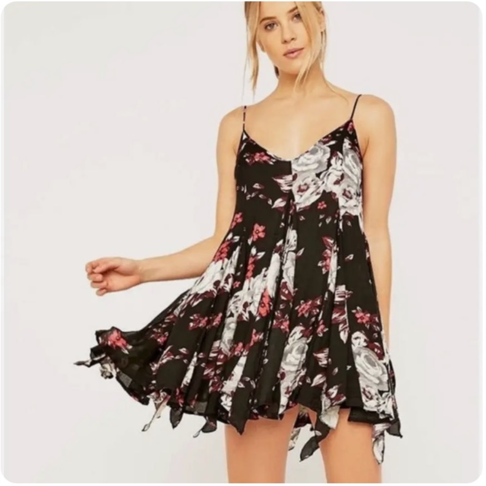 NWT Tilly's Free People with Slip Dress-Ally floral mini size small